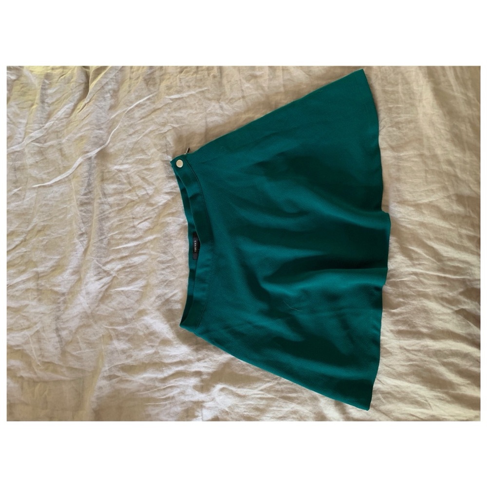 Green skater skirt